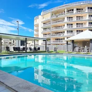 https://fairways-golf-beach-retreat.queenslandhotels.net