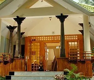 https://palmleaves-beach-resort.kerala-hotels.net