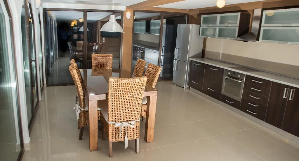 Elysium Aparthotel Bucharest