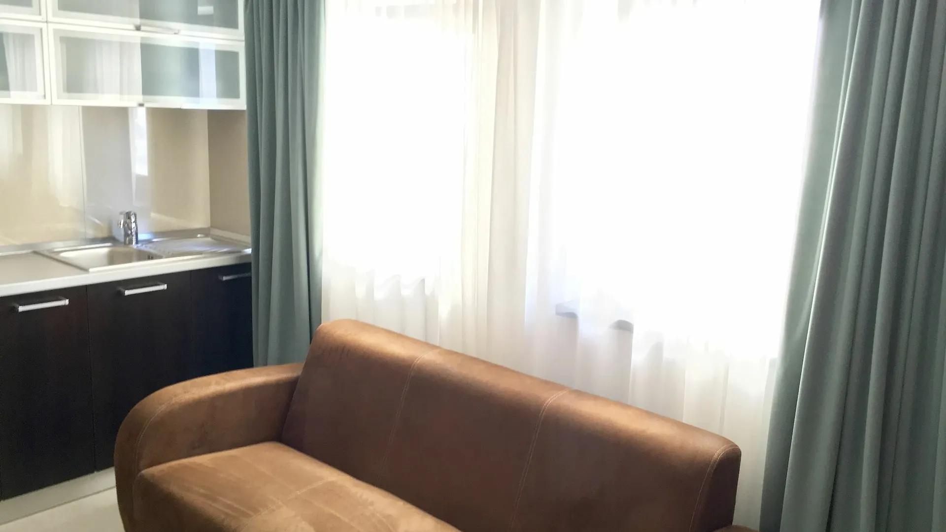 Elysium Aparthotel Bucharest 3*,  Romania