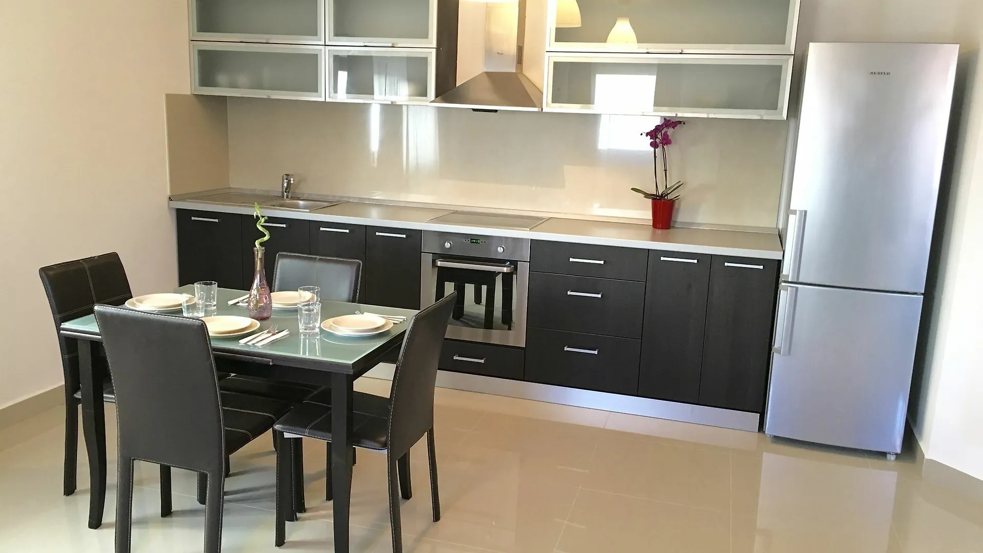 Elysium Aparthotel Bucharest