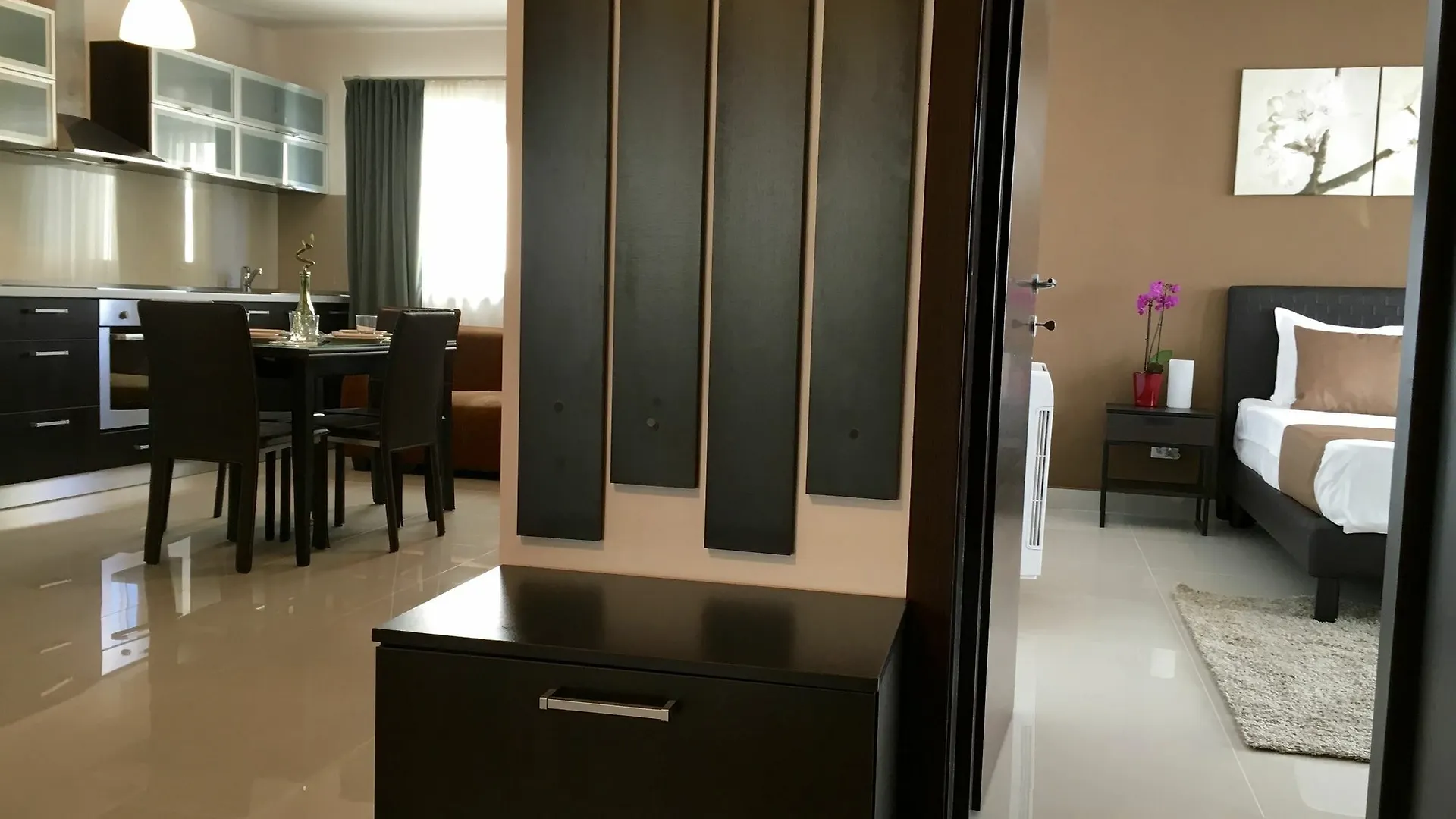 Elysium Aparthotel Bucharest Romania